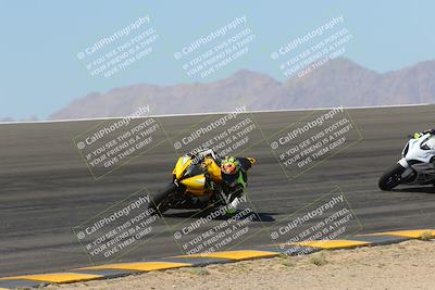 media/Apr-09-2023-SoCal Trackdays (Sun) [[333f347954]]/Bowl Set 2 (1040am)/